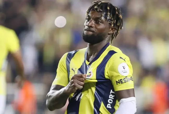 Allan Saint-Maximin Fenerbahçe’de kalıyor