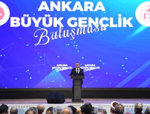 BAKAN TEKİN, “BÜYÜK GENÇLİK BULUŞMASI”NA KATILDI