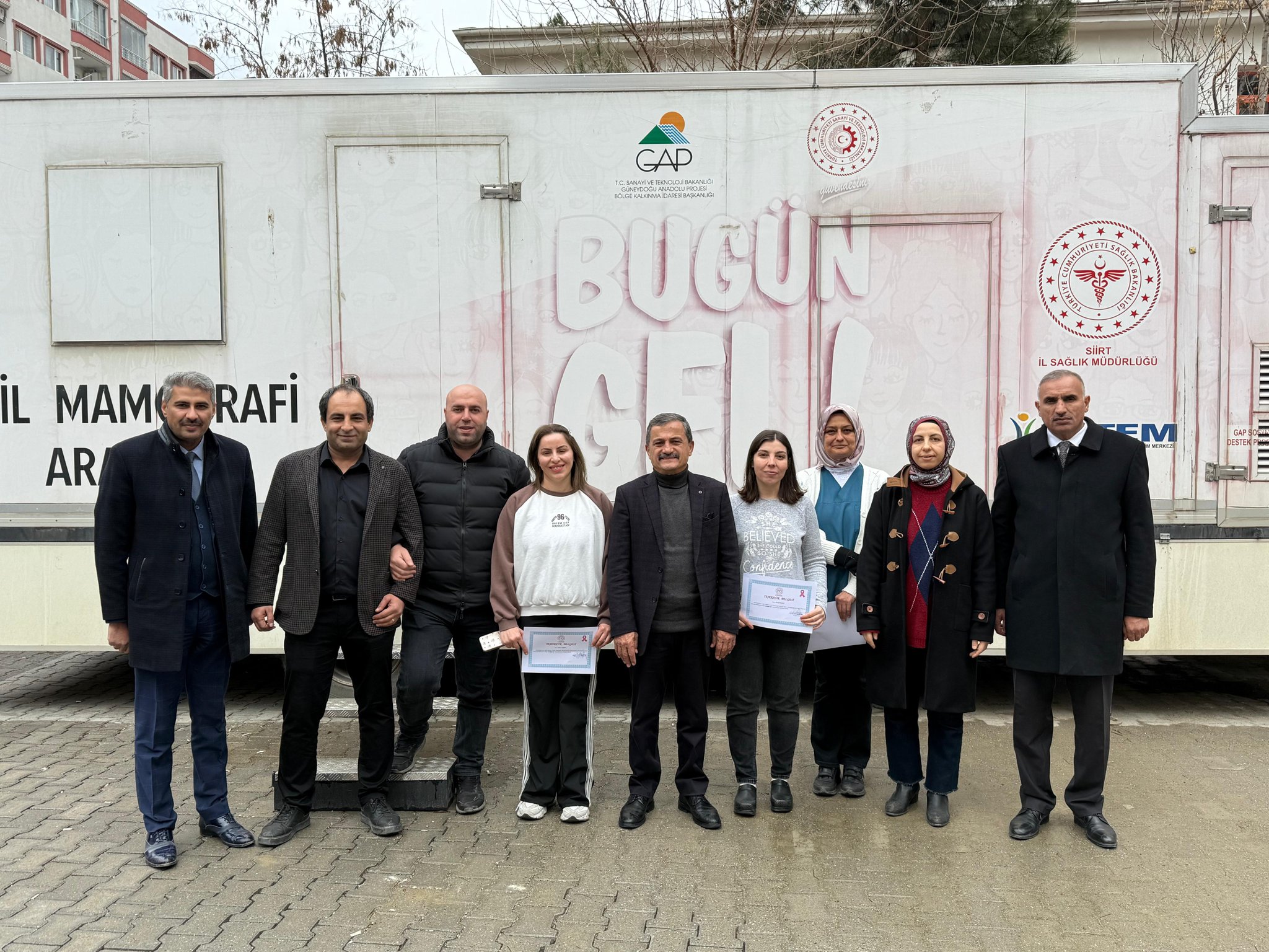 Siirt’te Sağlık Ekiplerine Özel Teşekkür